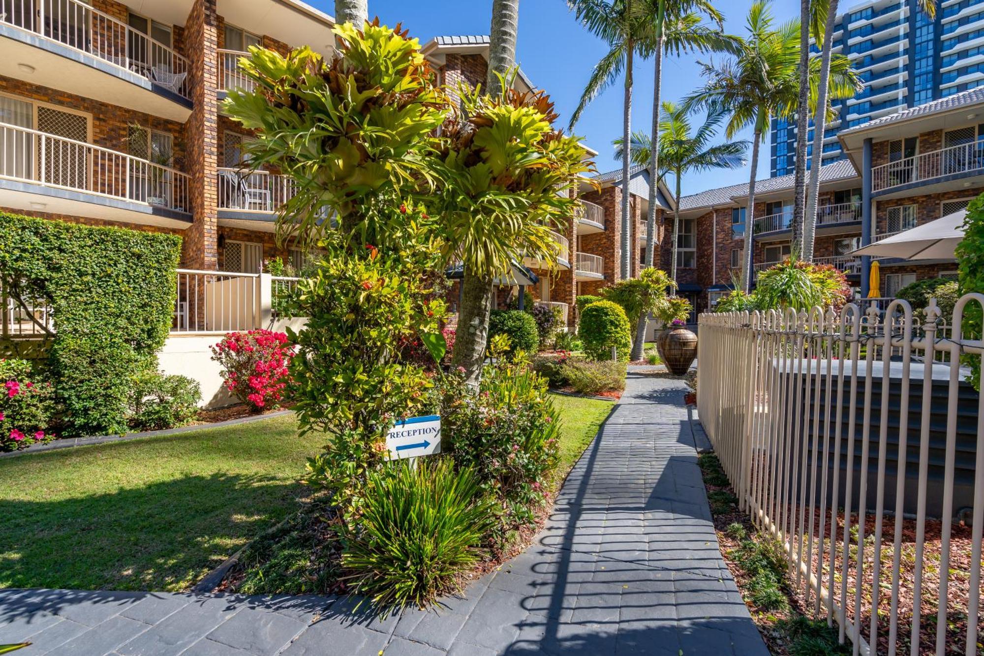 Oceanside Cove Holiday Apartments Gold Coast Exterior foto